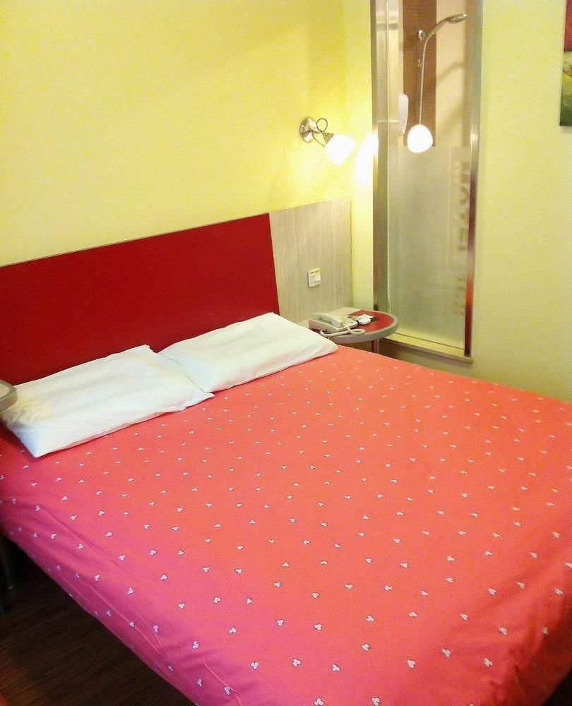 Home Inn Hotel Guiyang Fushui Middle Road Exterior photo
